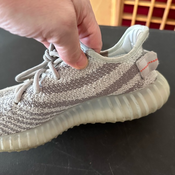 Size 6.5 Adidas Yeezy 350’s - Picture 5 of 7